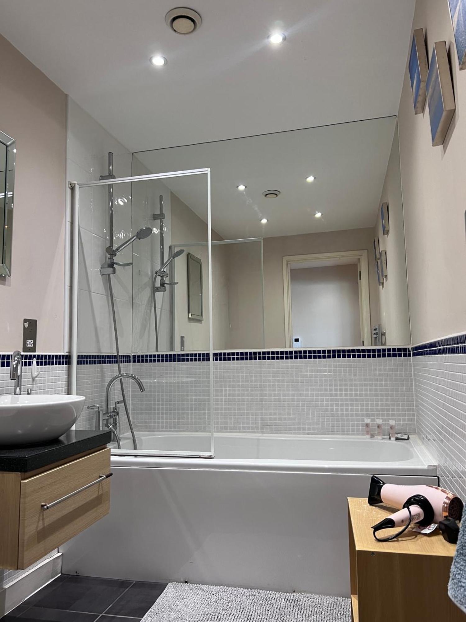 Great City Centre Getaway Apartment 2 Bed Near The Beach And Shopping Area Swansea Exteriör bild