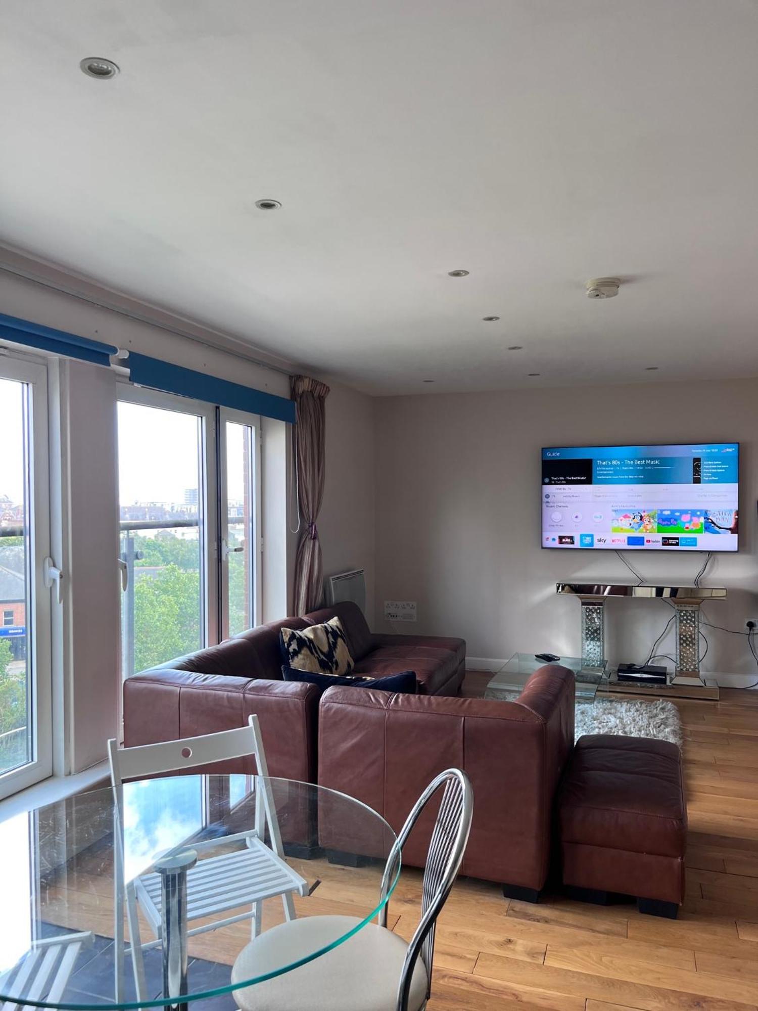 Great City Centre Getaway Apartment 2 Bed Near The Beach And Shopping Area Swansea Exteriör bild