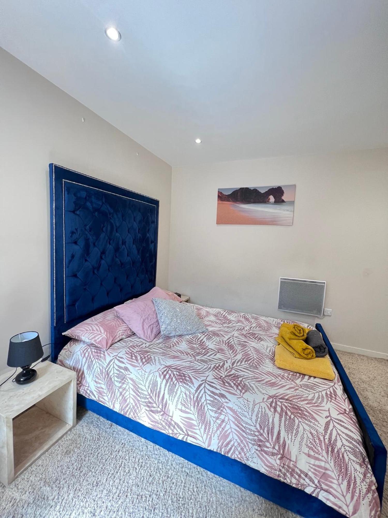 Great City Centre Getaway Apartment 2 Bed Near The Beach And Shopping Area Swansea Exteriör bild